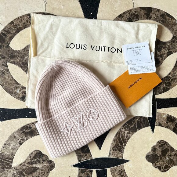 Louis Vuitton LV Headline Beanie - Picture 1 of 3